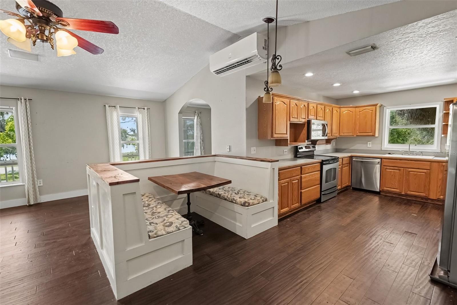 1740 Bayshore, Terra Ceia, FL 34250