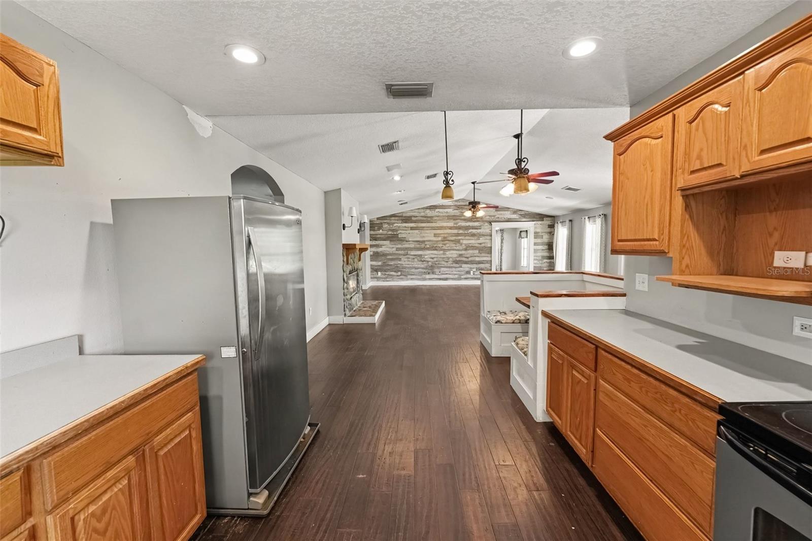 1740 Bayshore, Terra Ceia, FL 34250