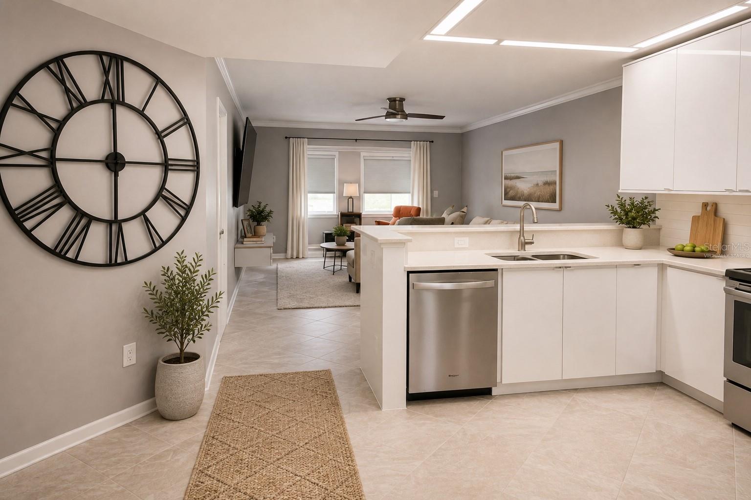 8651 10th Unit 228, St Petersburg, FL 33702