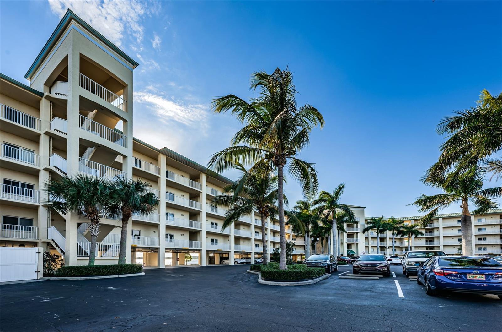 8800 Bay Pines Unit 303, St Petersburg, FL 33709