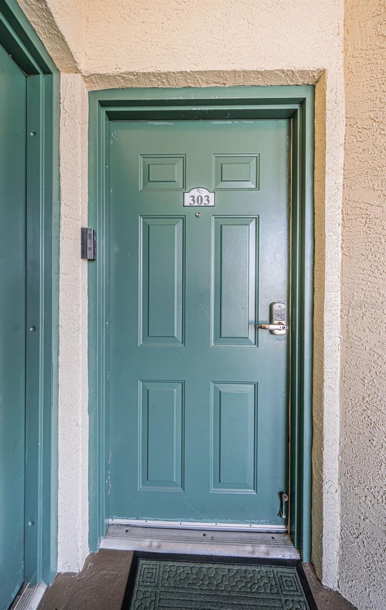 8800 Bay Pines Unit 303, St Petersburg, FL 33709