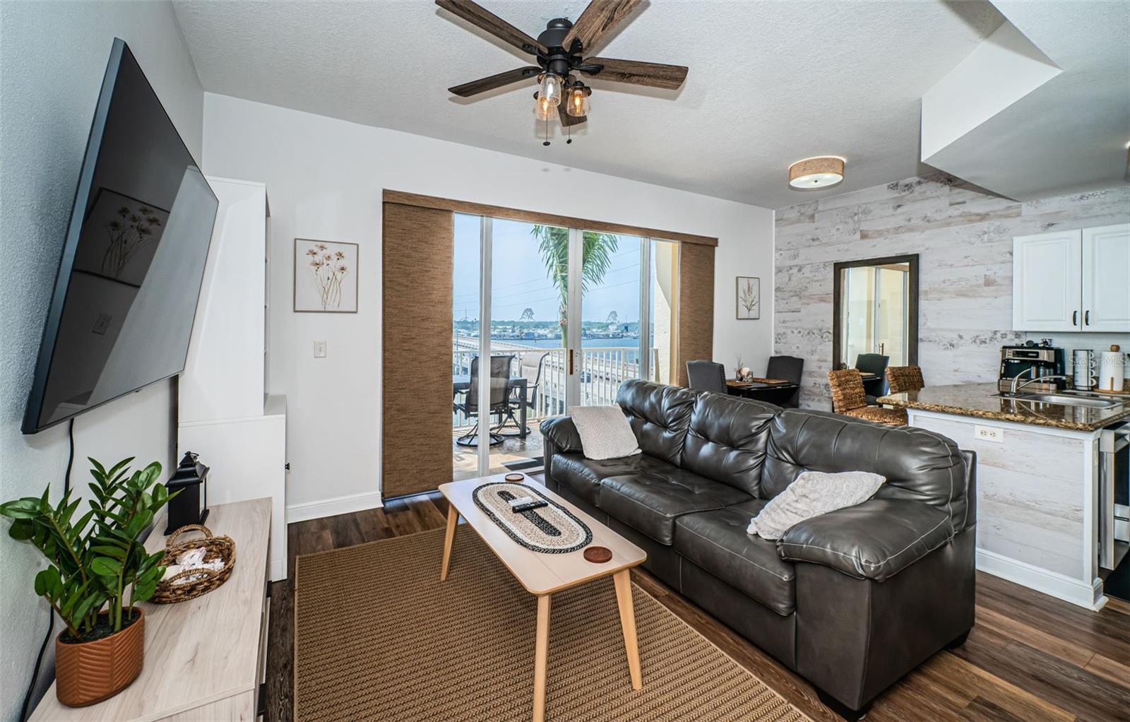 8800 Bay Pines Unit 303, St Petersburg, FL 33709