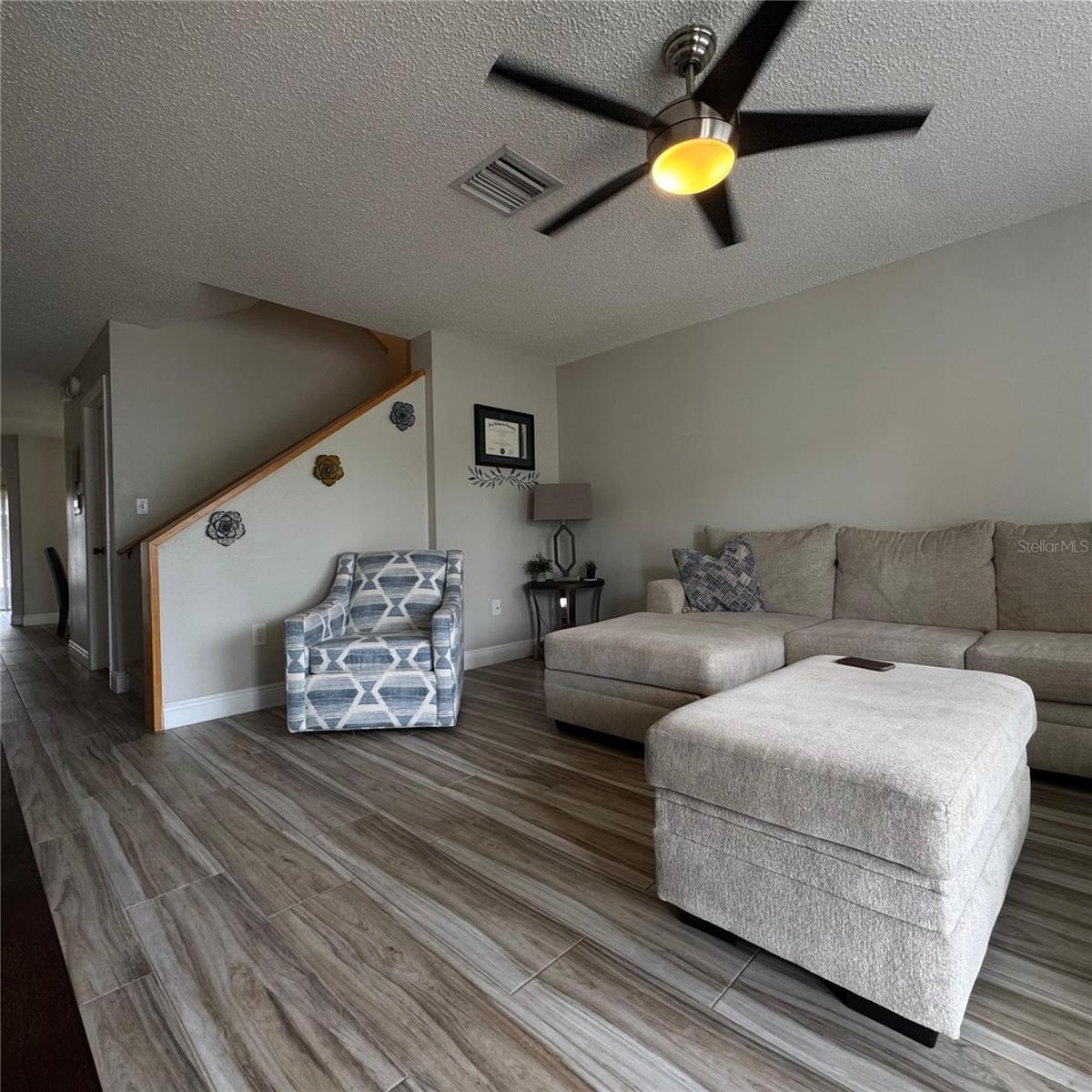 306 Kensington Lake, Brandon, FL 33511