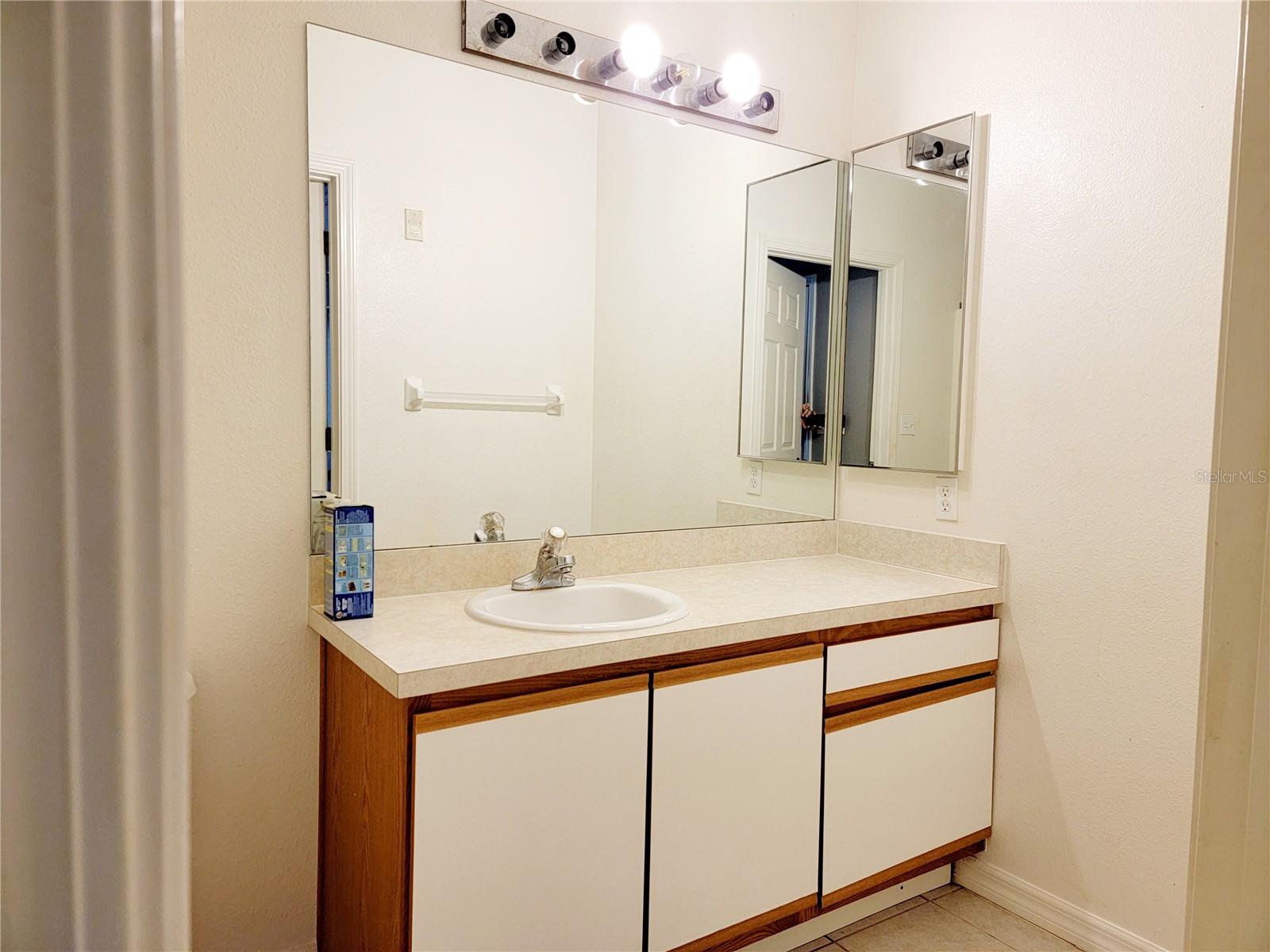 6410 Cypressdale Unit 201, Riverview, FL 33578