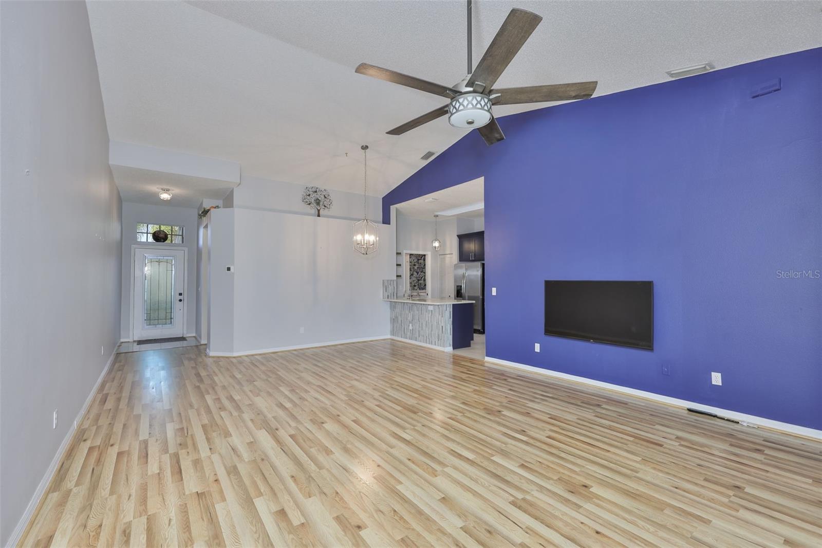 2020 Nantucket, Sun City Center, FL 33573