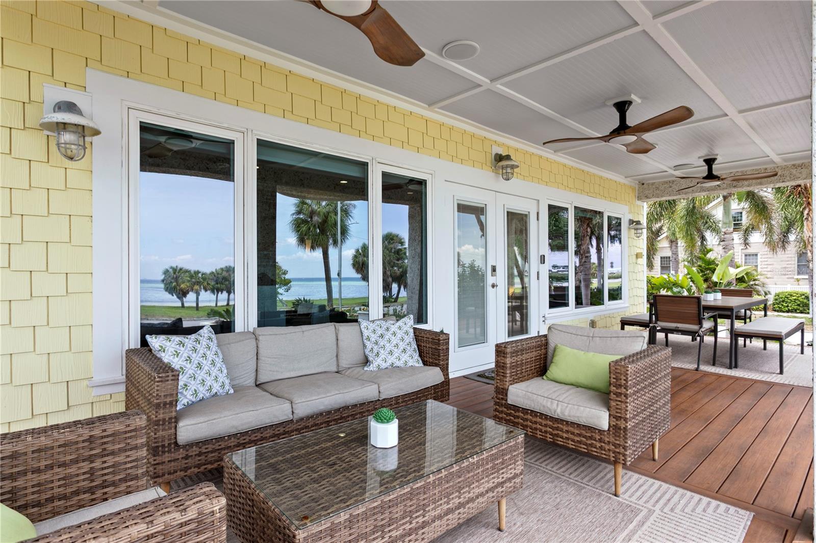 1803 Beach, St Petersburg, FL 33705