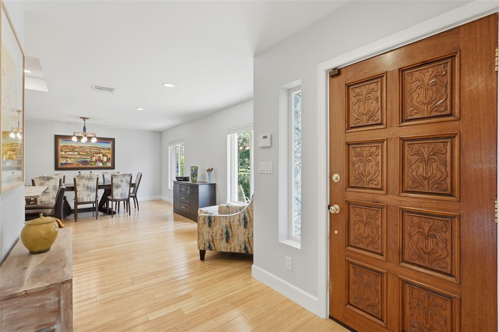 125 23rd, St Petersburg, FL 33704