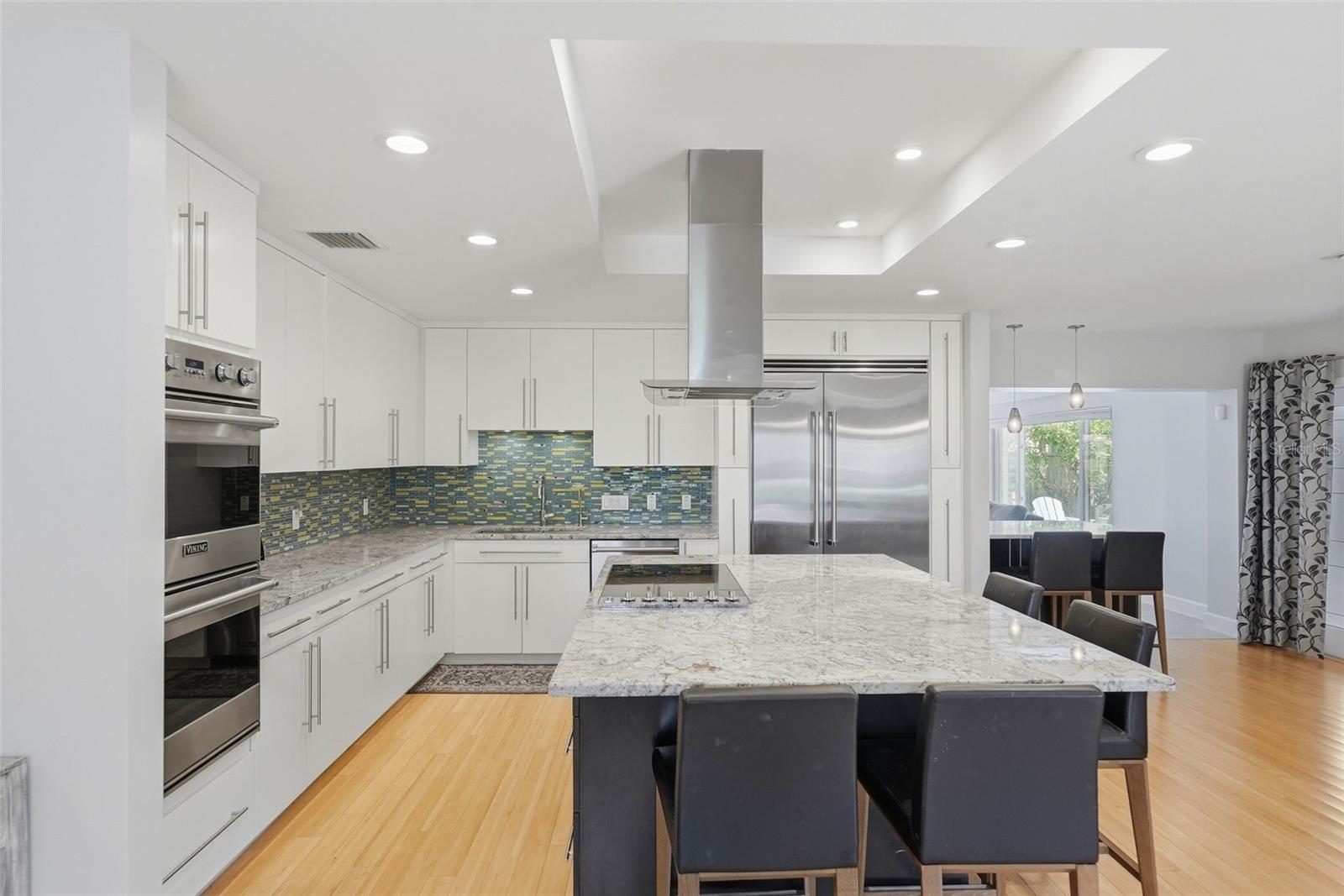 125 23rd, St Petersburg, FL 33704