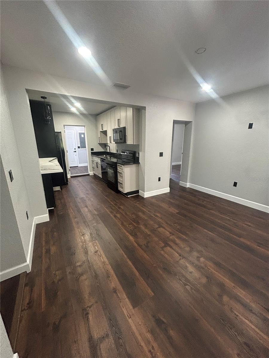 1111 6th, Gainesville, FL 32601