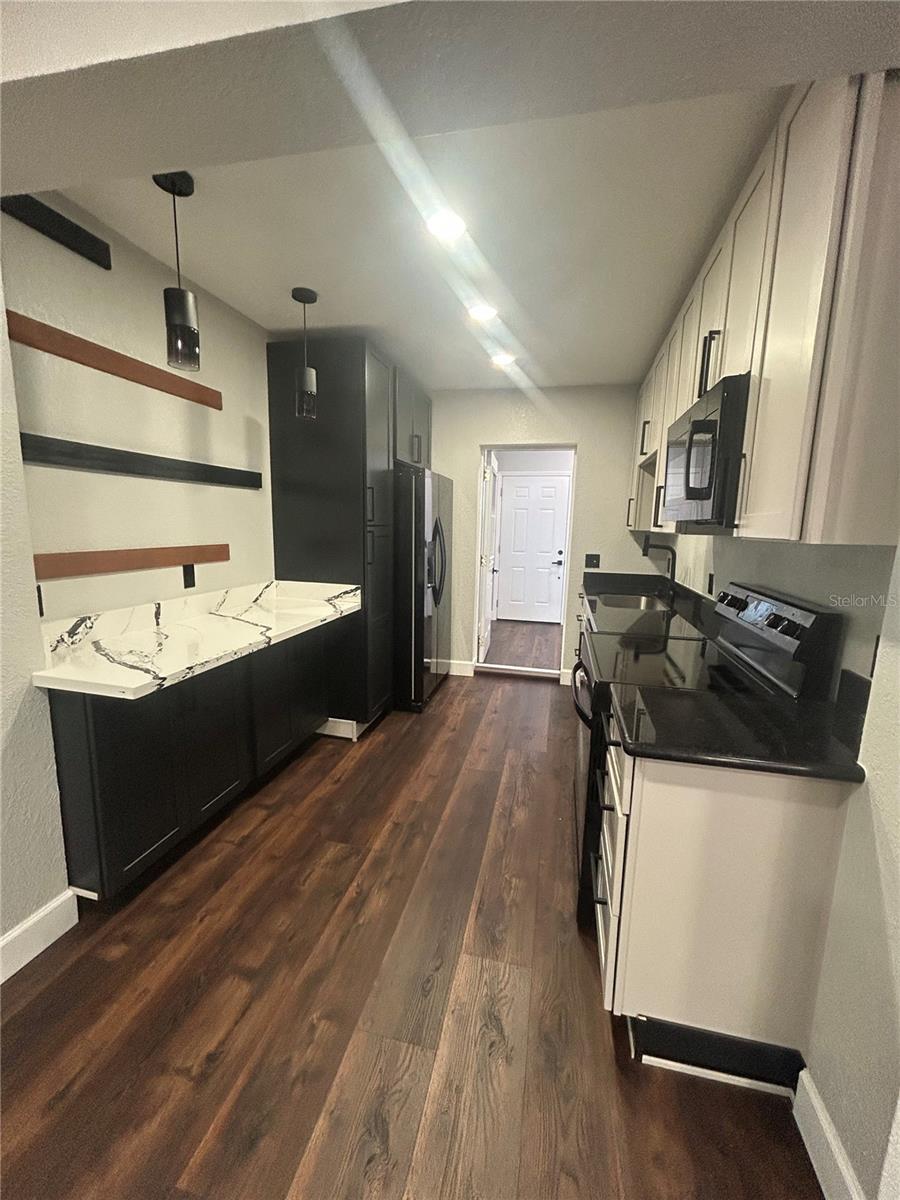 1111 6th, Gainesville, FL 32601