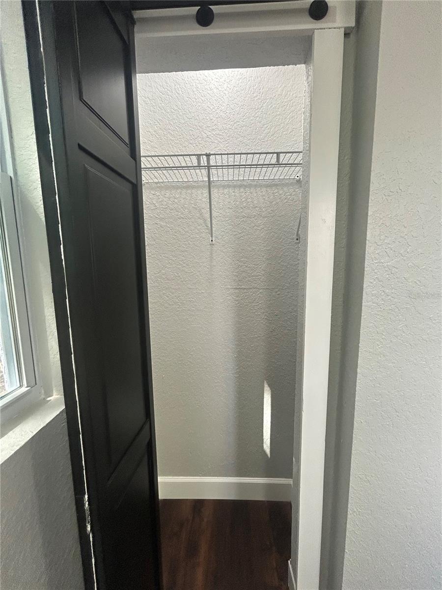 1111 6th, Gainesville, FL 32601