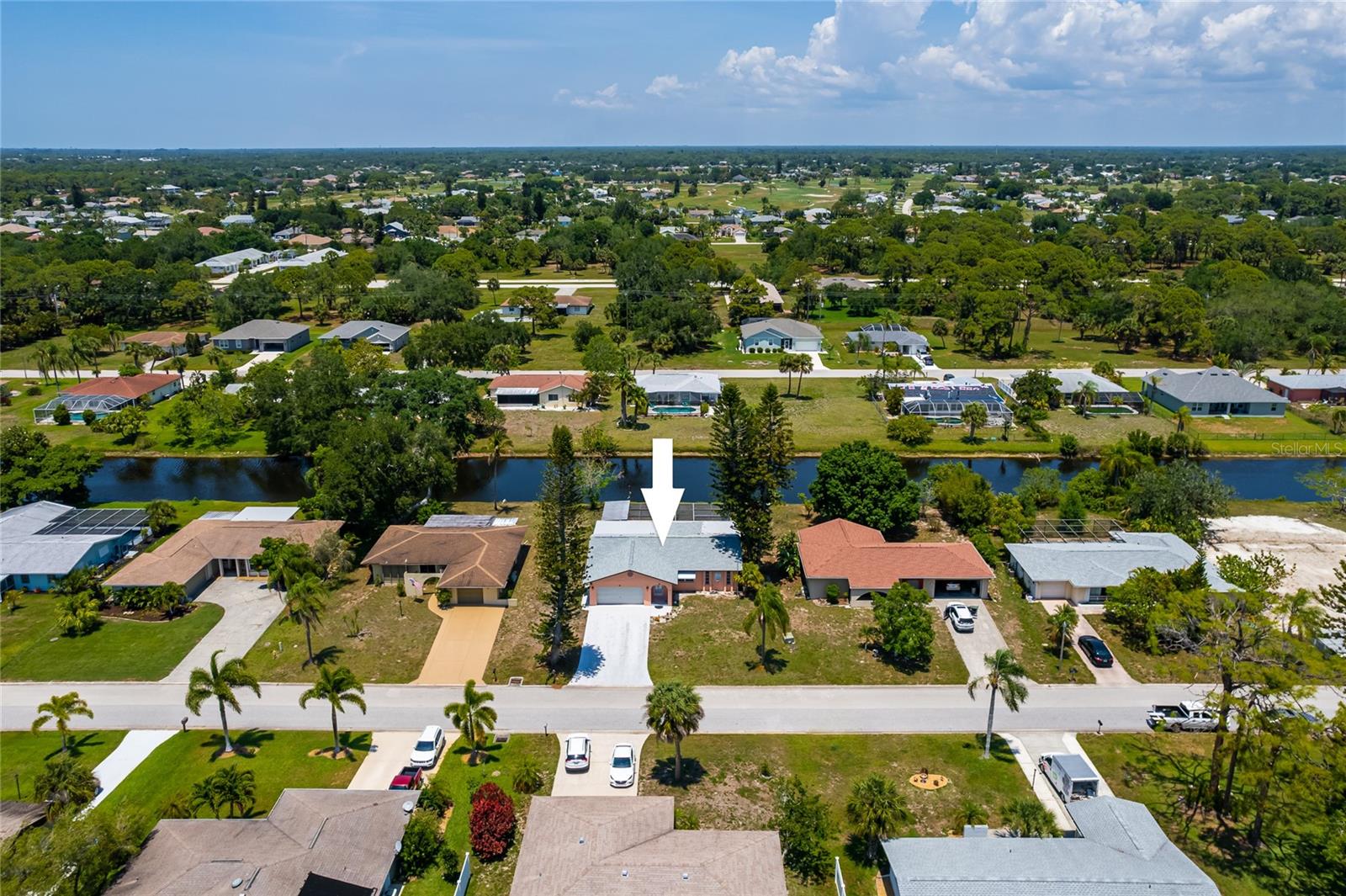 231 Caddy, Rotonda West, FL 33947