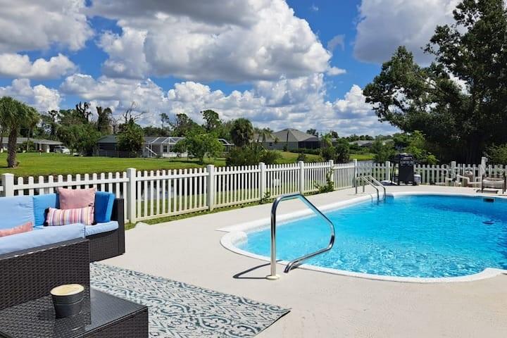 231 Caddy, Rotonda West, FL 33947