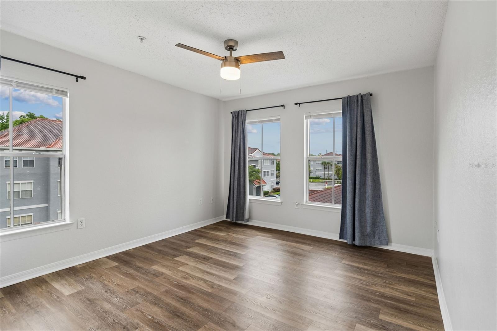 18001 Richmond Place Unit 1030, Tampa, FL 33647