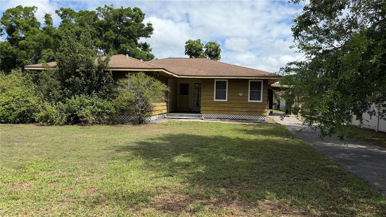 4611 Fruitville, Sarasota, FL 34232