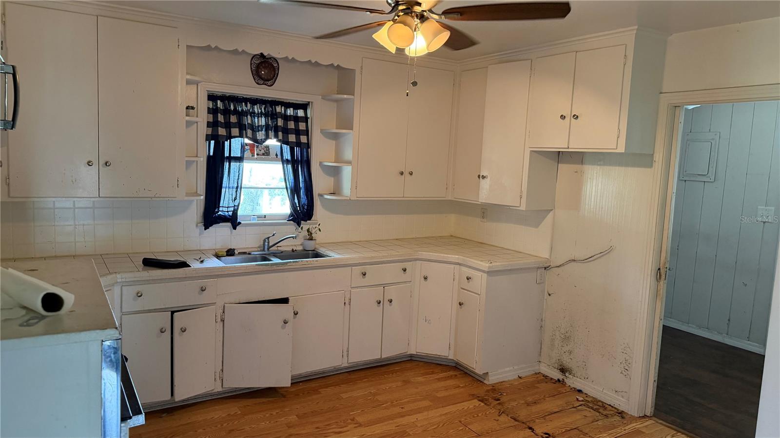 4611 Fruitville, Sarasota, FL 34232