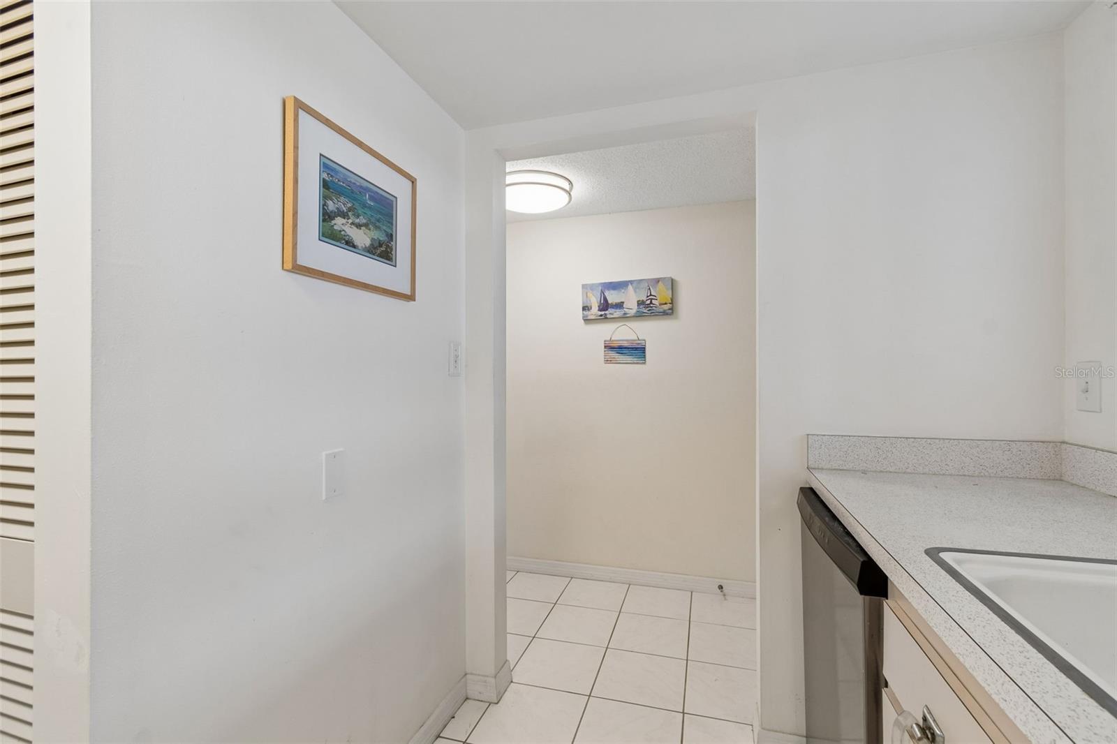 2944 Bay Unit 106, Belleair Bluffs, FL 33770