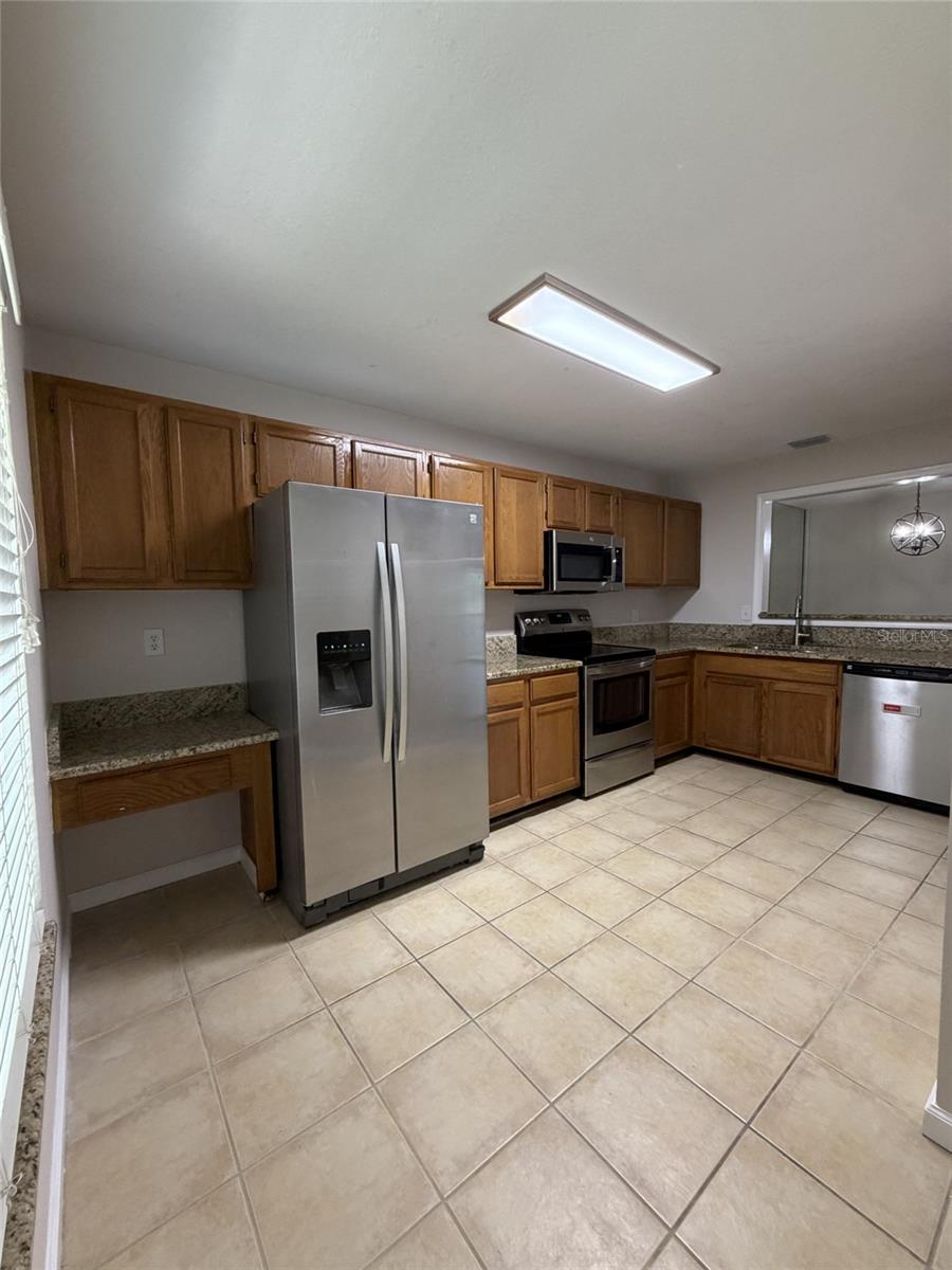 3156 Valley Oaks Unit 614, Tampa, FL 33618