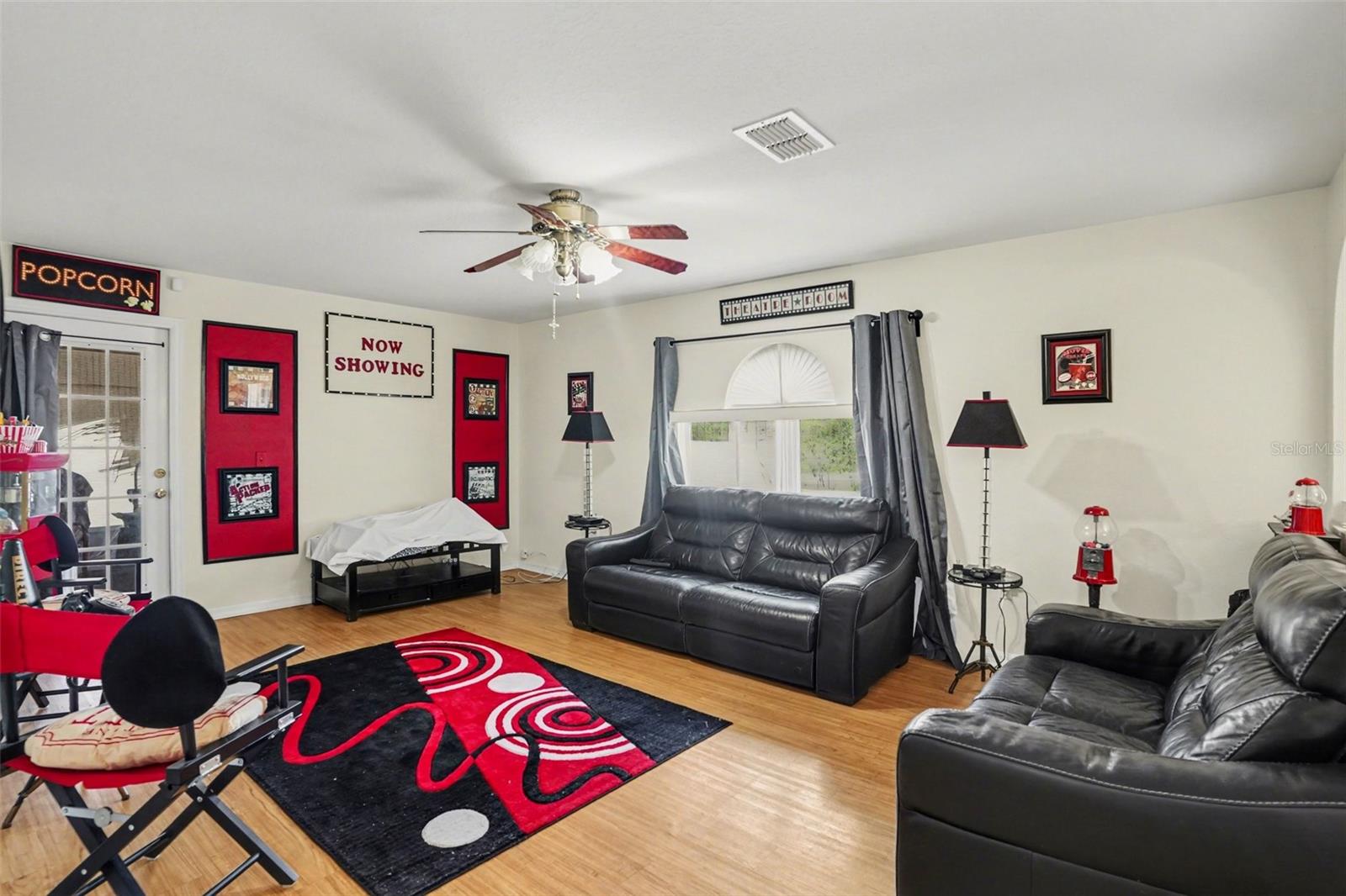 720 Valrico Hills, Valrico, FL 33594