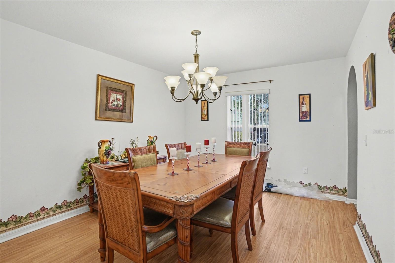 720 Valrico Hills, Valrico, FL 33594