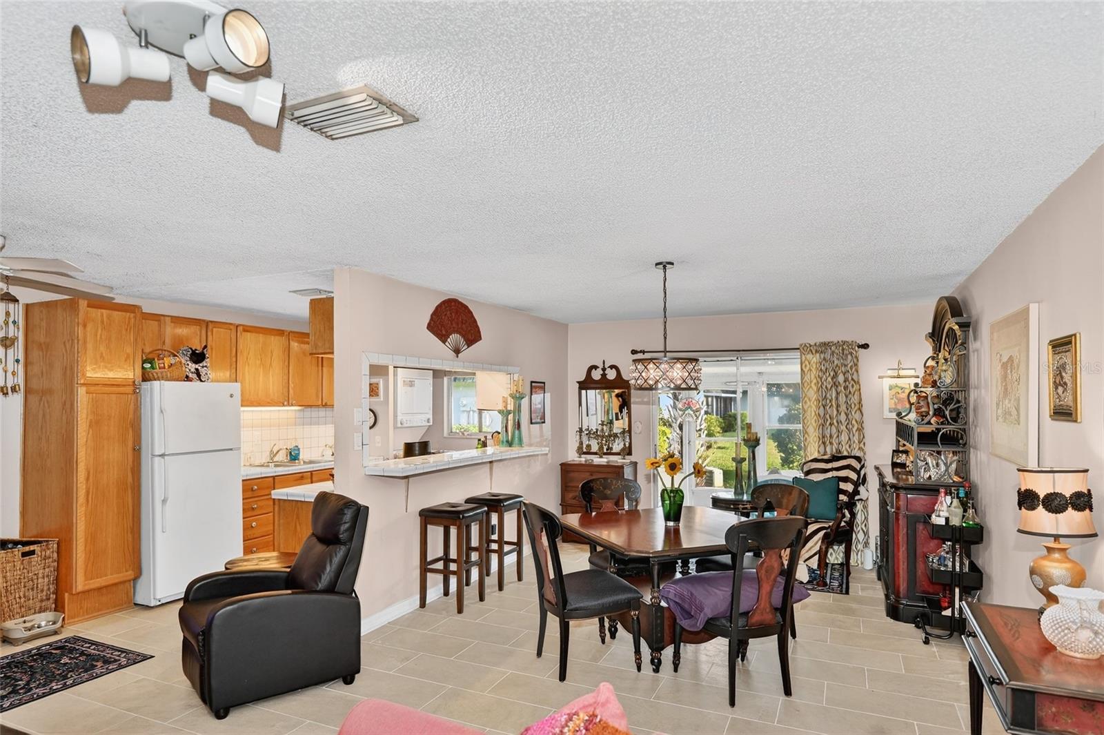 4160 Fruitville Unit 11, Sarasota, FL 34232