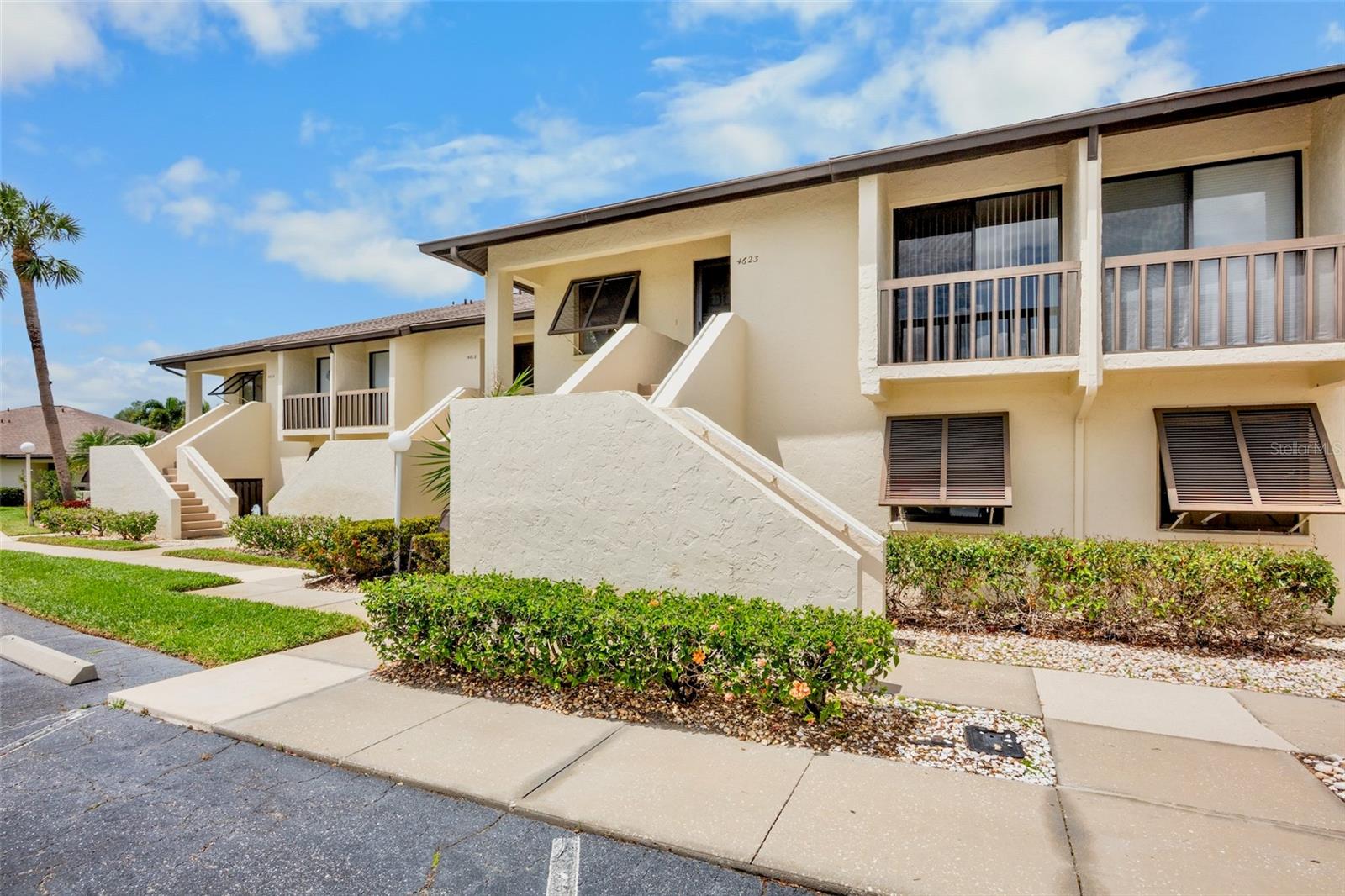 4623 Longwater Chase Unit 112 Bldg J, Sarasota, FL 34235