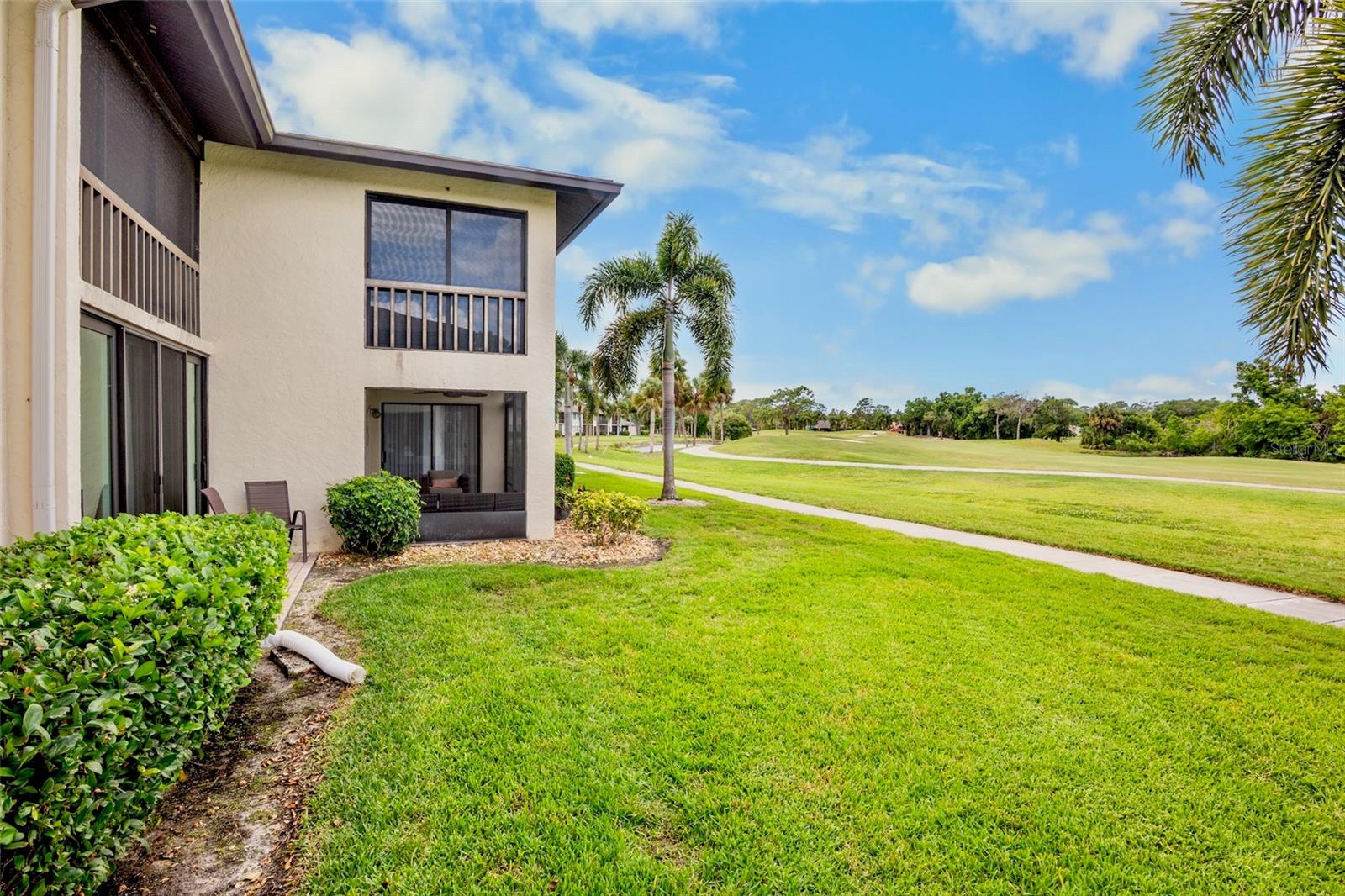 4623 Longwater Chase Unit 112 Bldg J, Sarasota, FL 34235
