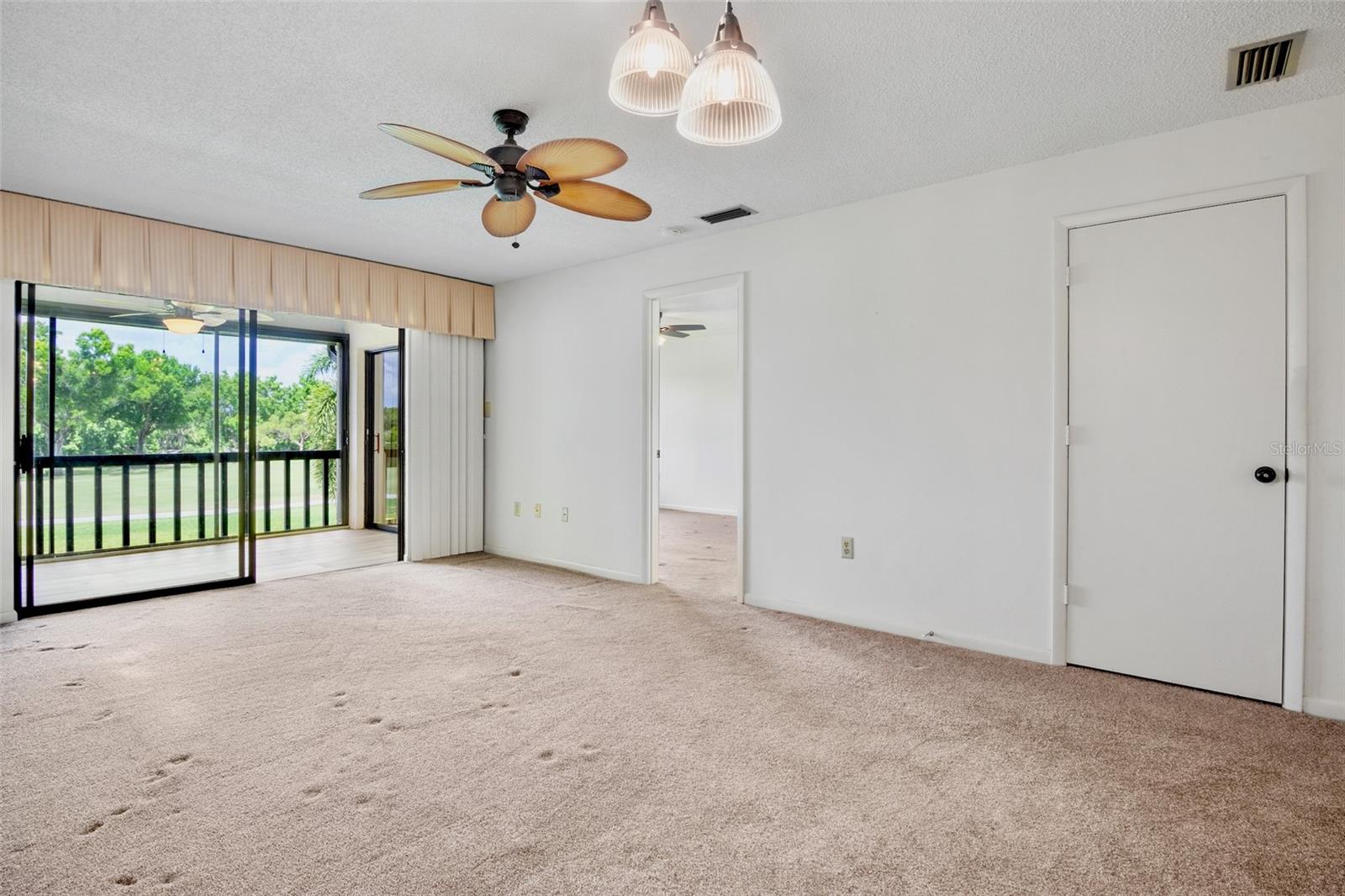 4623 Longwater Chase Unit 112 Bldg J, Sarasota, FL 34235