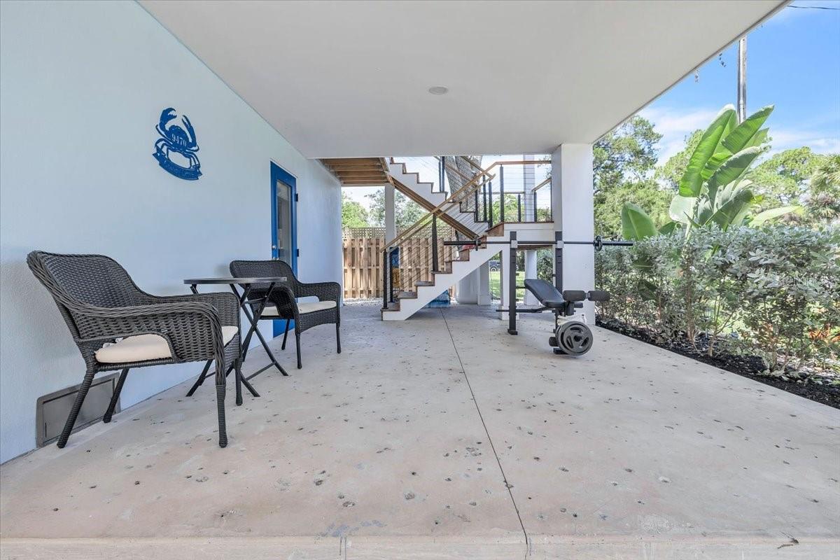 9470 Colony, North Fort Myers, FL 33917