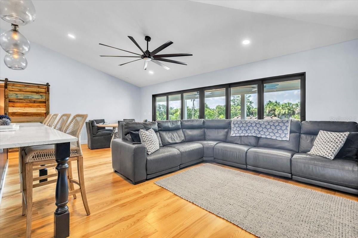 9470 Colony, North Fort Myers, FL 33917