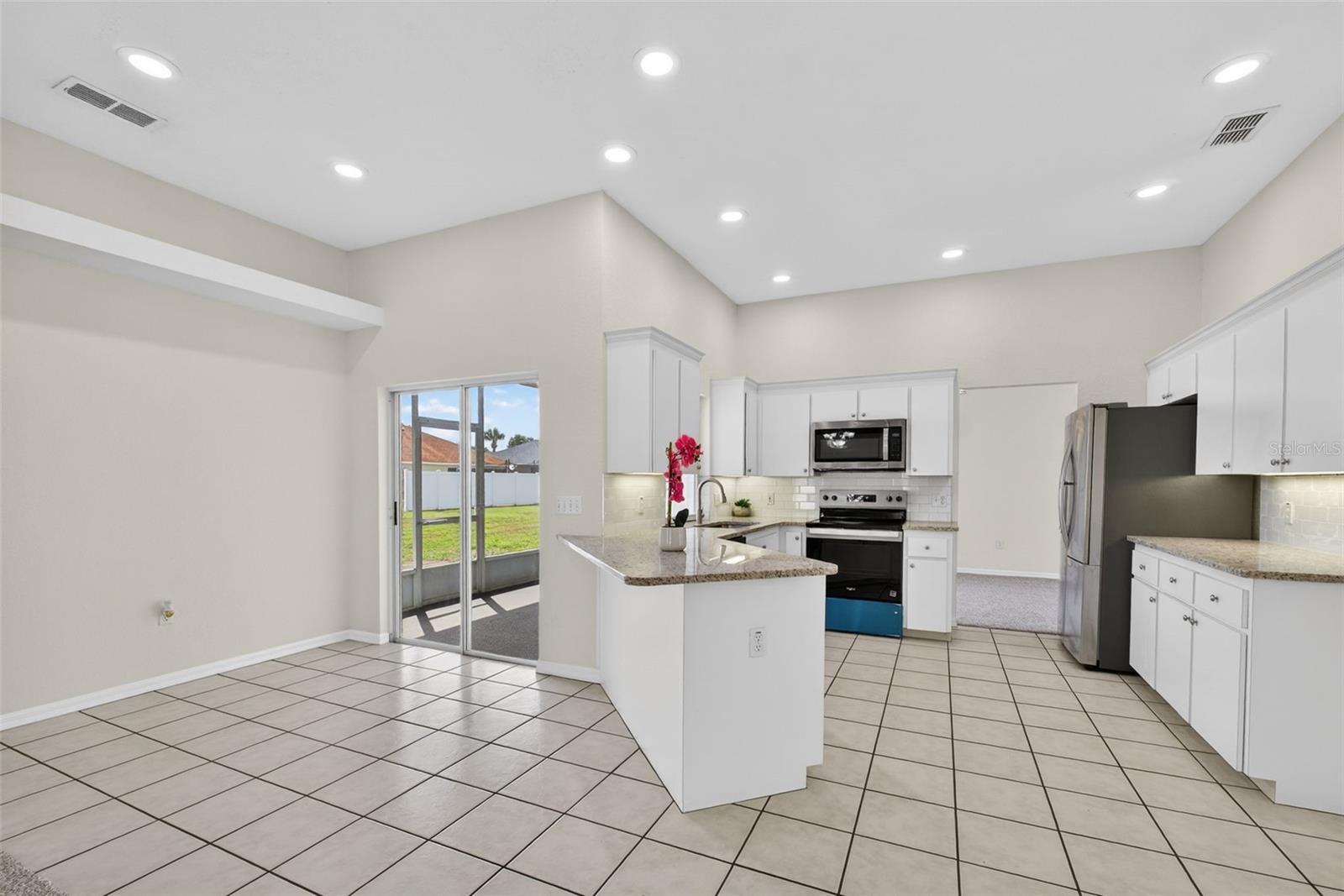 131 Ruby Lake, Winter Haven, FL 33884