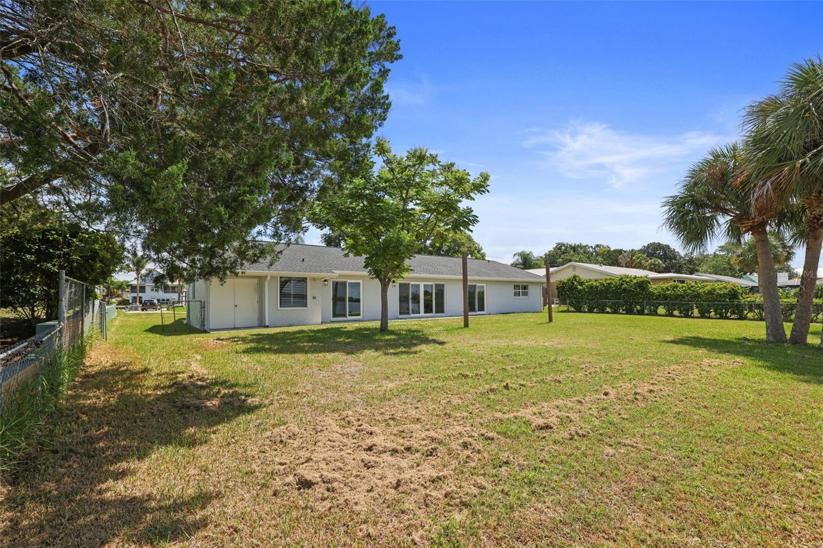 11930 Bayshore, Crystal River, FL 34429