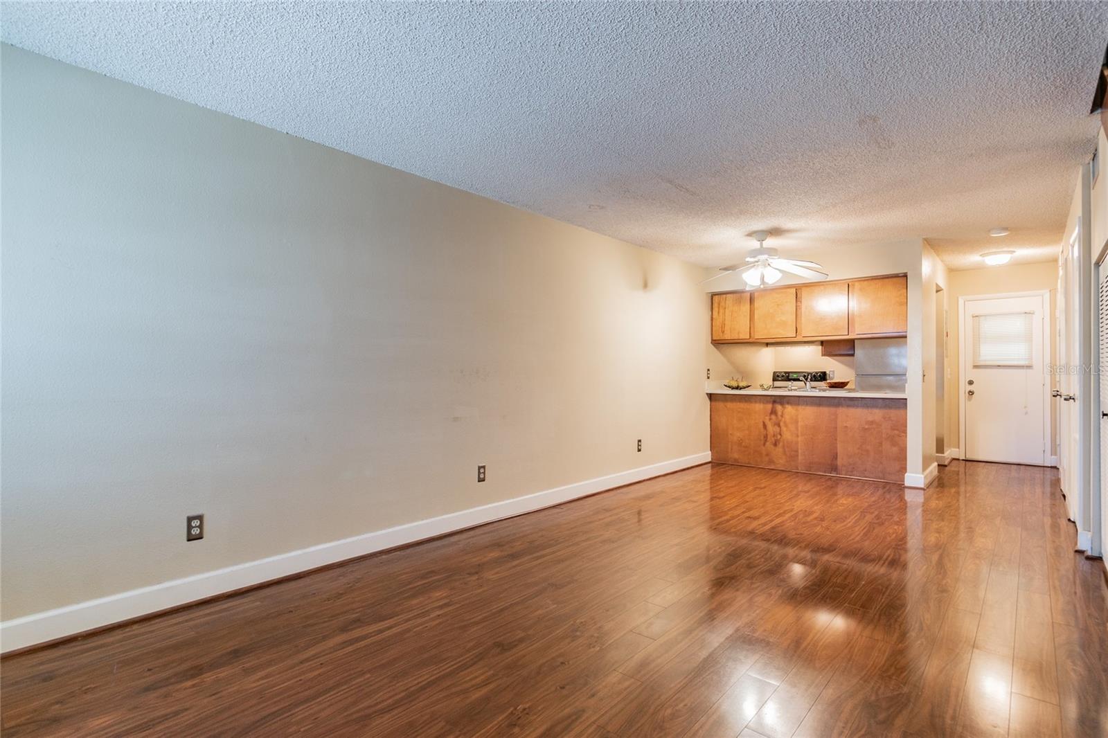 4875 Mcelroy Unit G208, Tampa, FL 33611