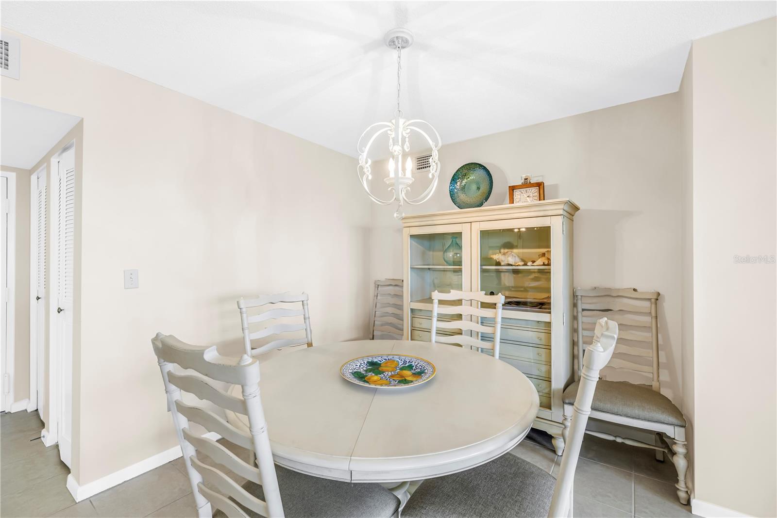 5220 Brittany Unit 1202, St Petersburg, FL 33715