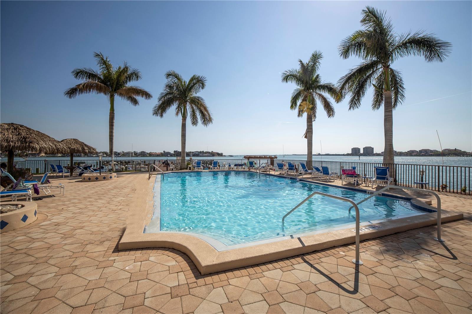 5220 Brittany Unit 1204, St Petersburg, FL 33715