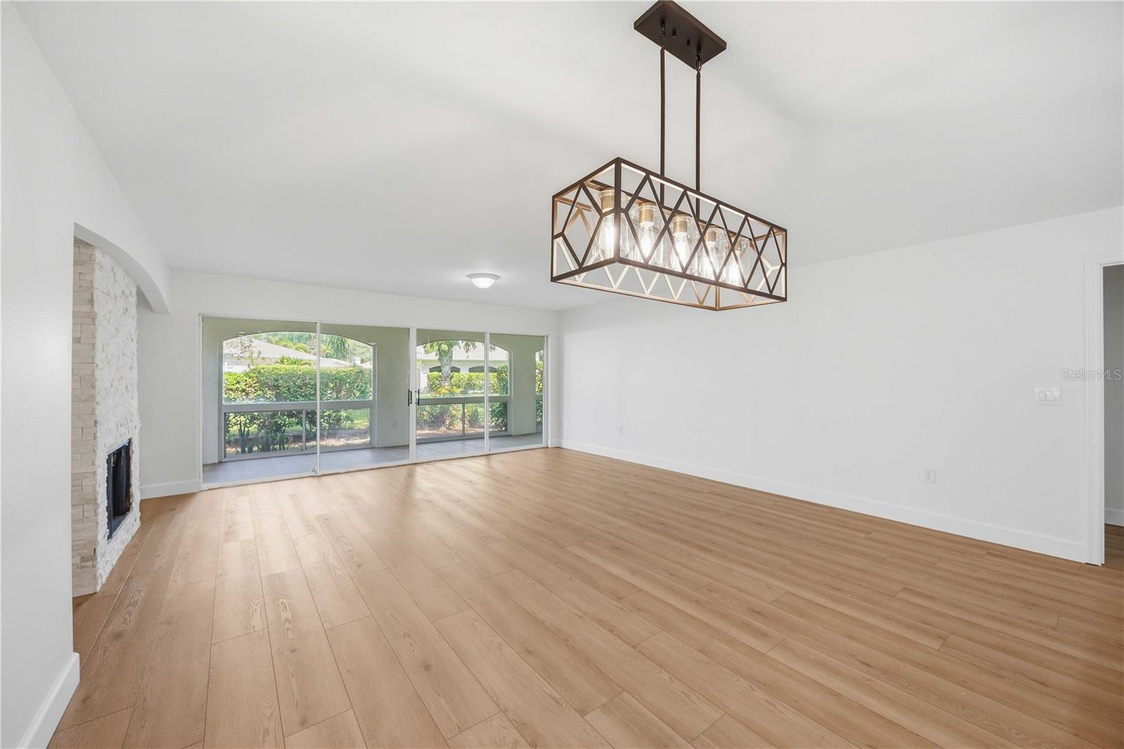5526 Chanteclaire Unit 31, Sarasota, FL 34235