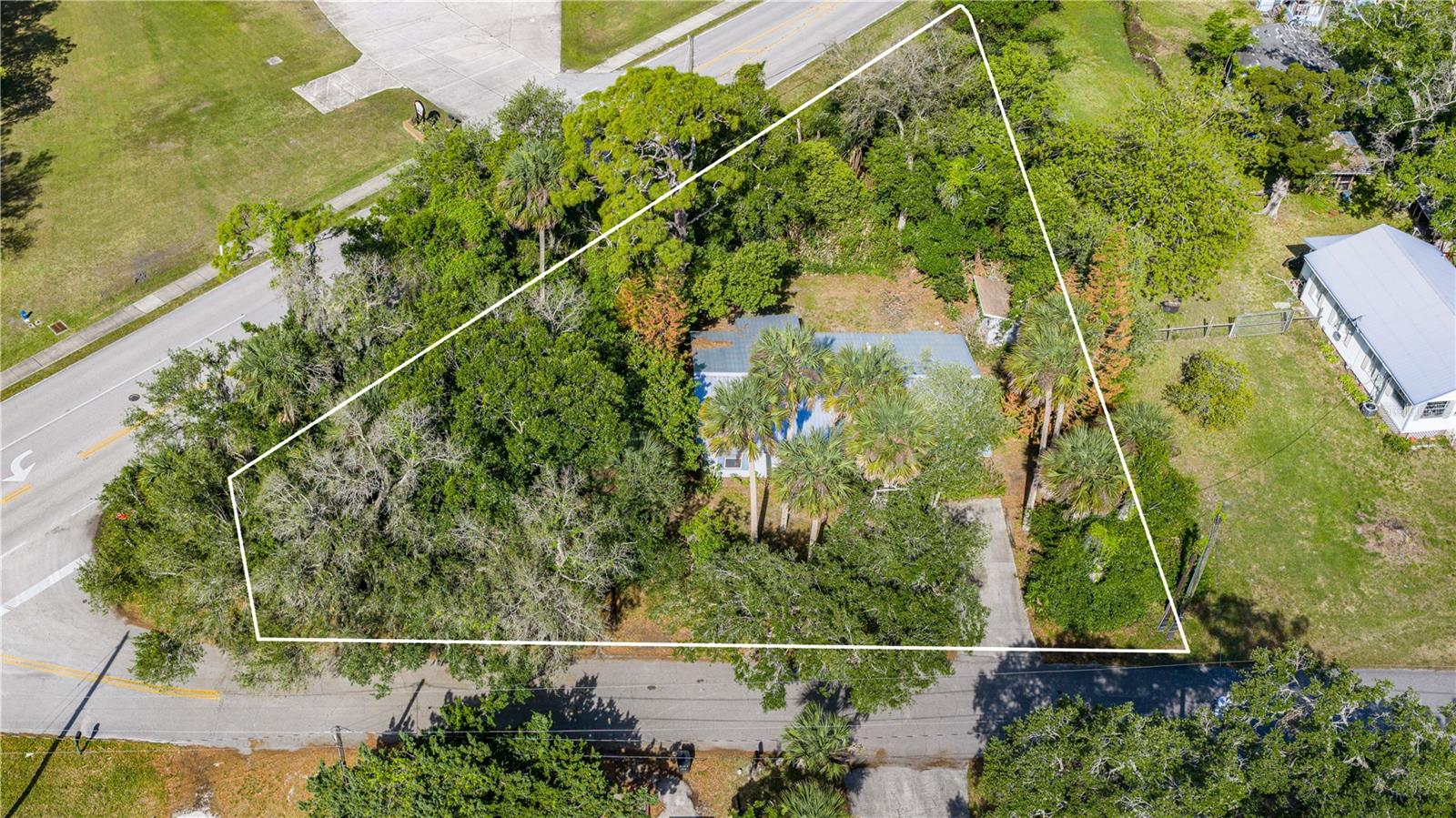 240 Newcomb, New Smyrna Beach, FL 32168