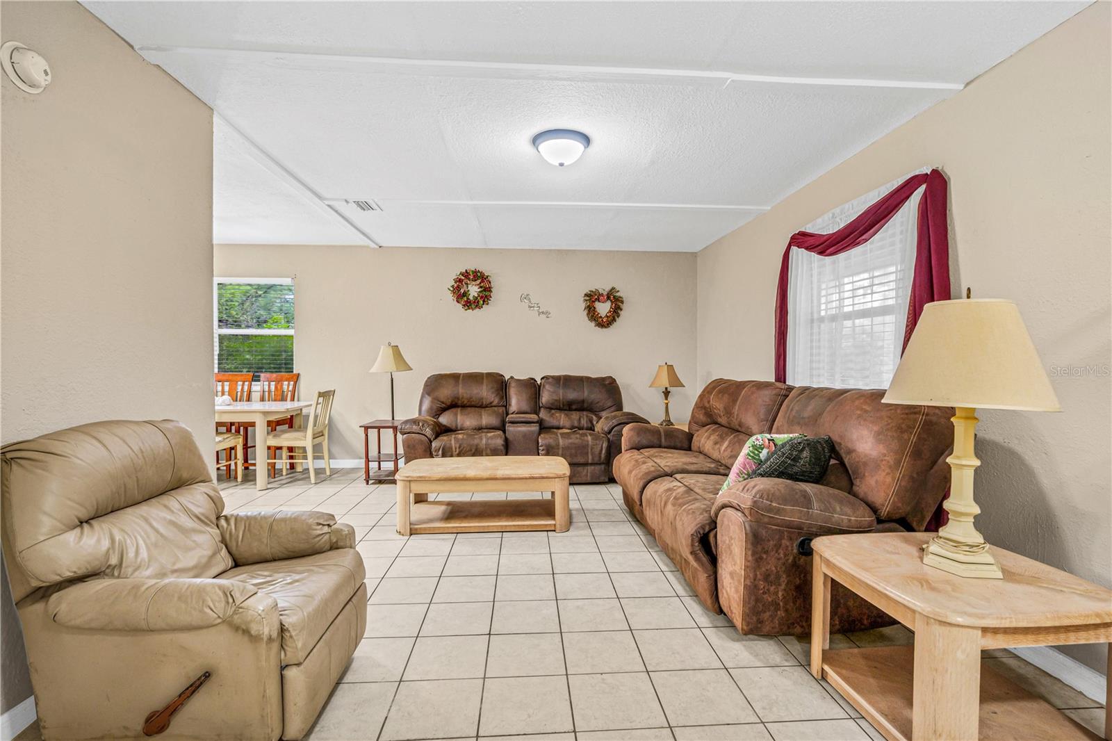 240 Newcomb, New Smyrna Beach, FL 32168