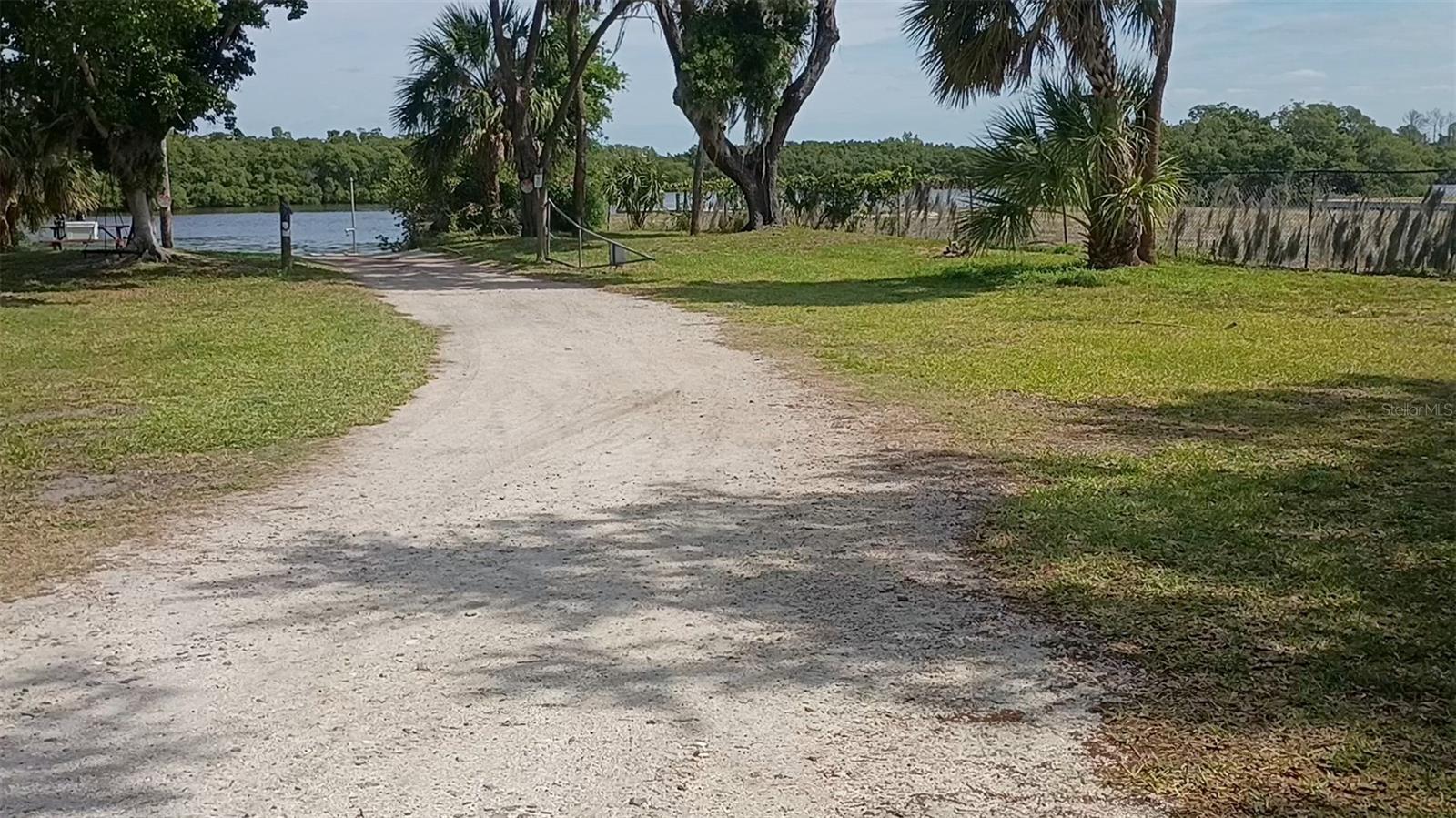 2601 Manatee Harbor, Ruskin, FL 33570