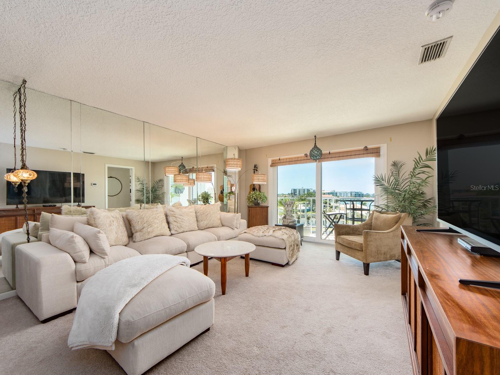 610 Island Unit 407, Clearwater Beach, FL 33767
