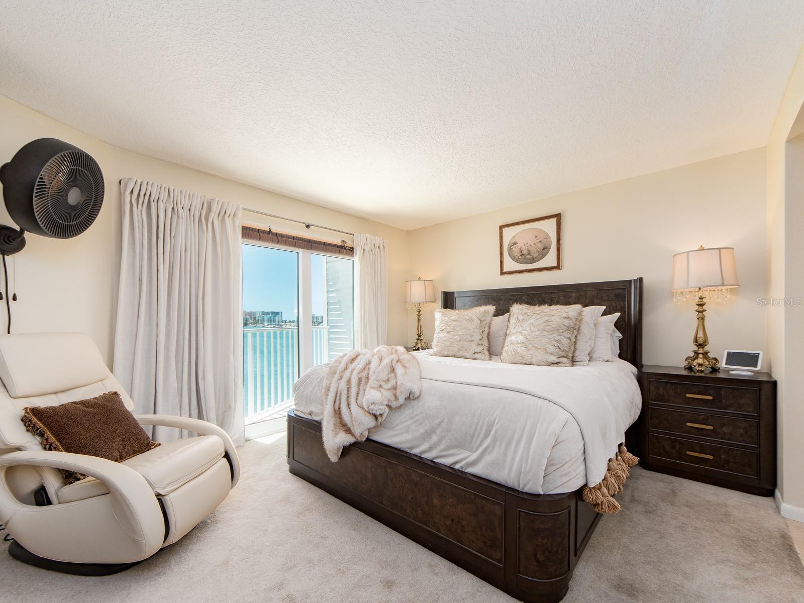 610 Island Unit 407, Clearwater Beach, FL 33767