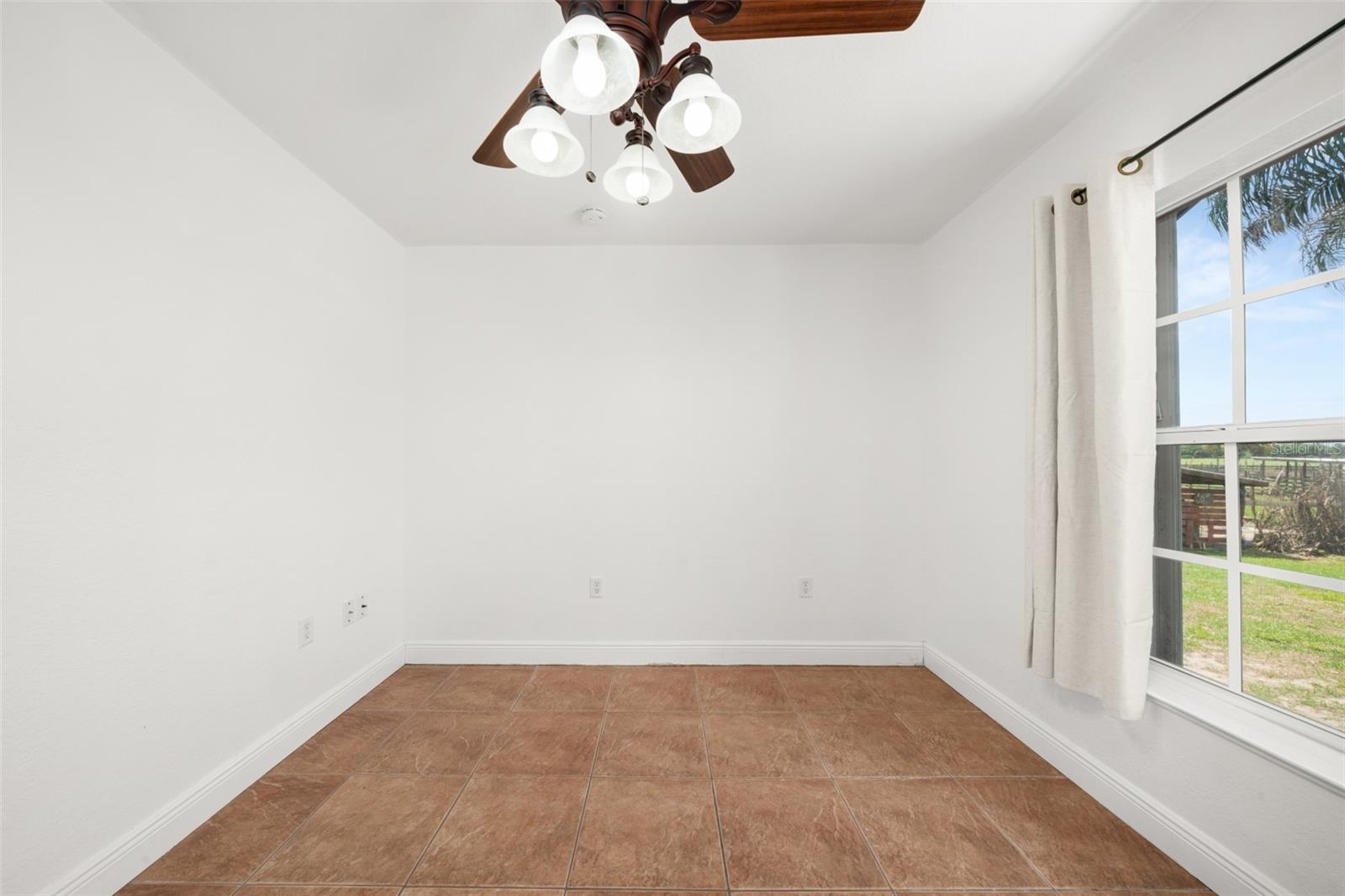615 Graham Dairy Rd, Venus, FL 33960