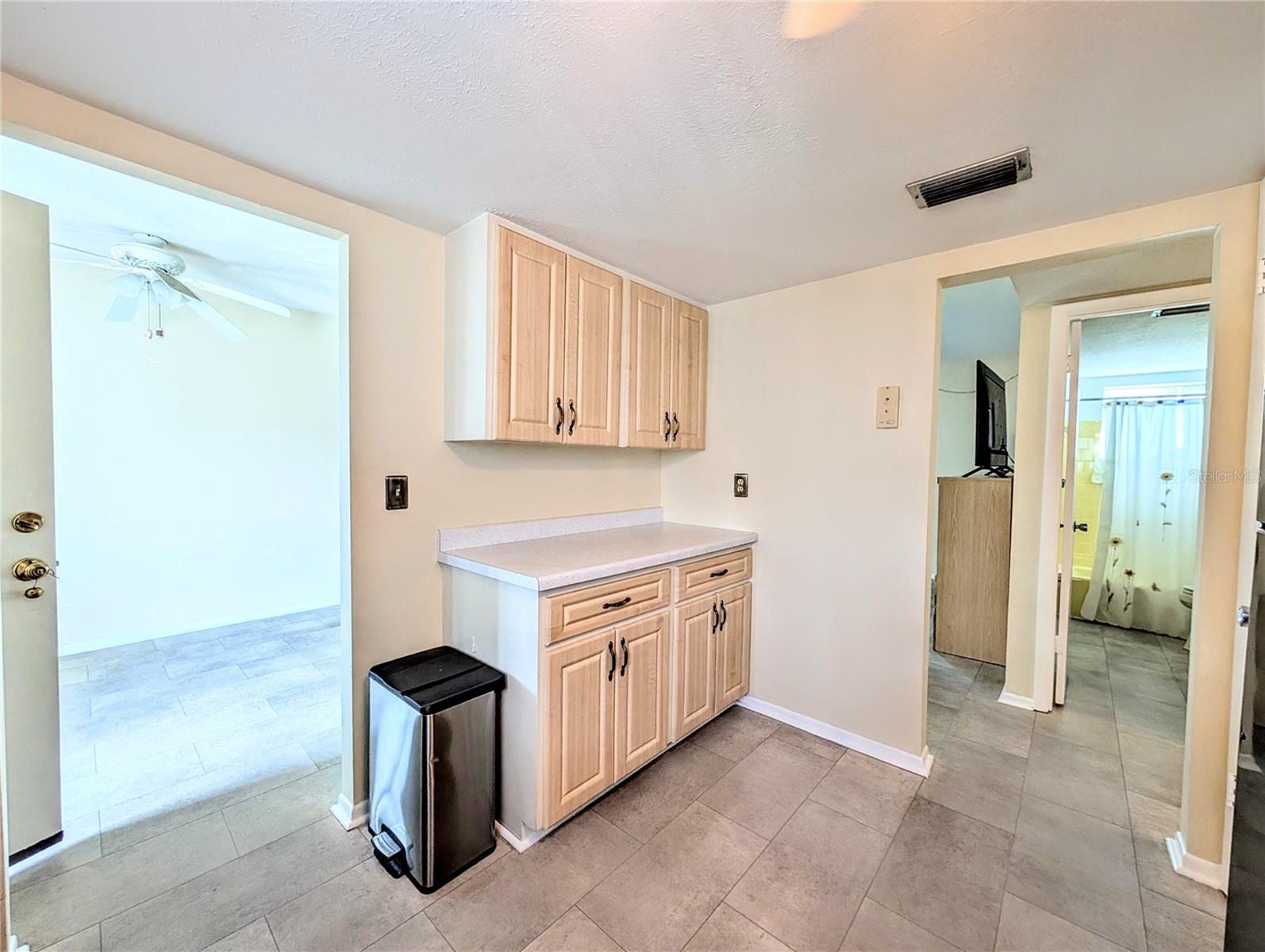 5896 Garden Unit A27, Bradenton, FL 34207