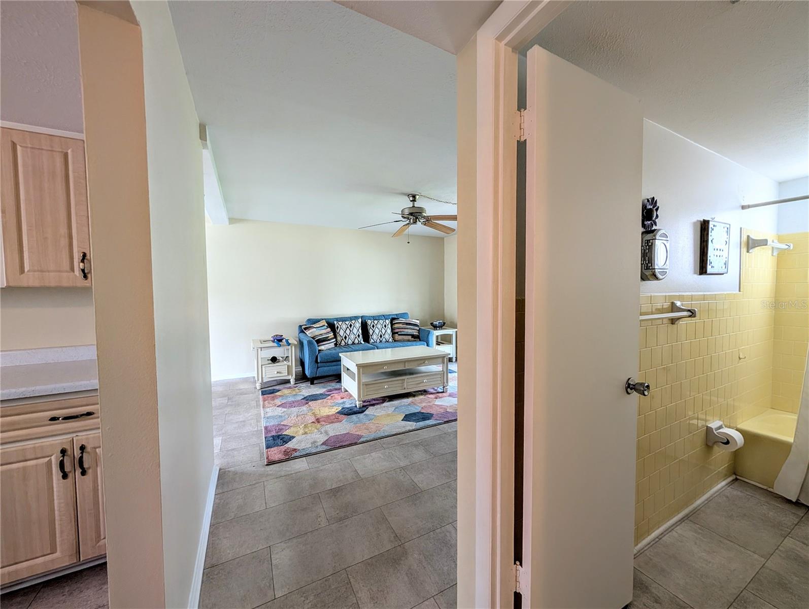 5896 Garden Unit A27, Bradenton, FL 34207