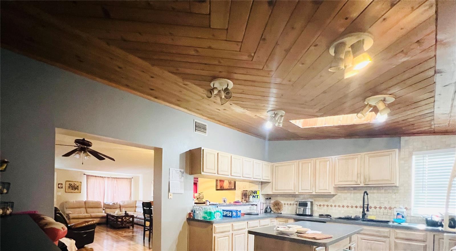 5543 Moog, New Port Richey, FL 34652