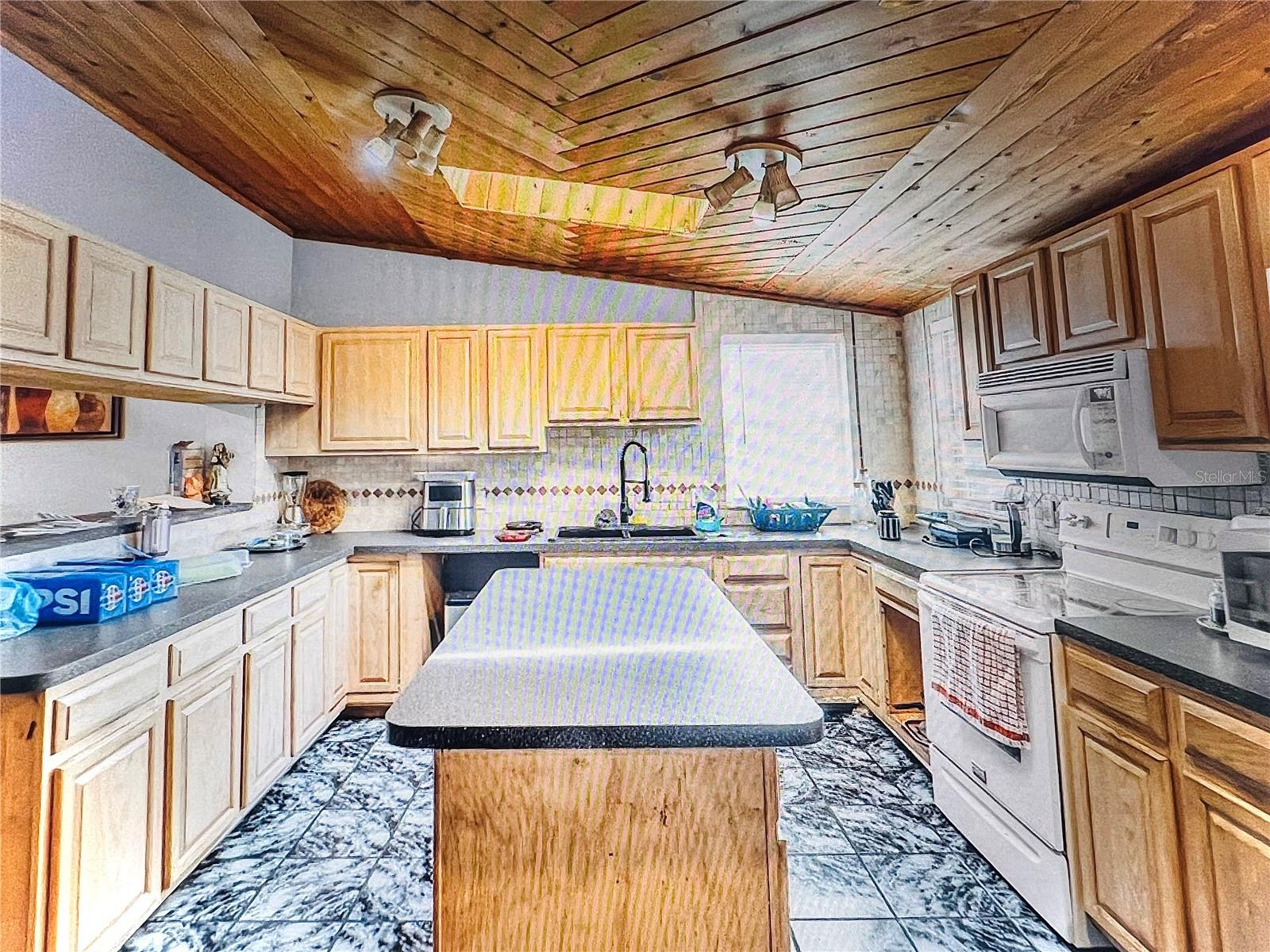 5543 Moog, New Port Richey, FL 34652