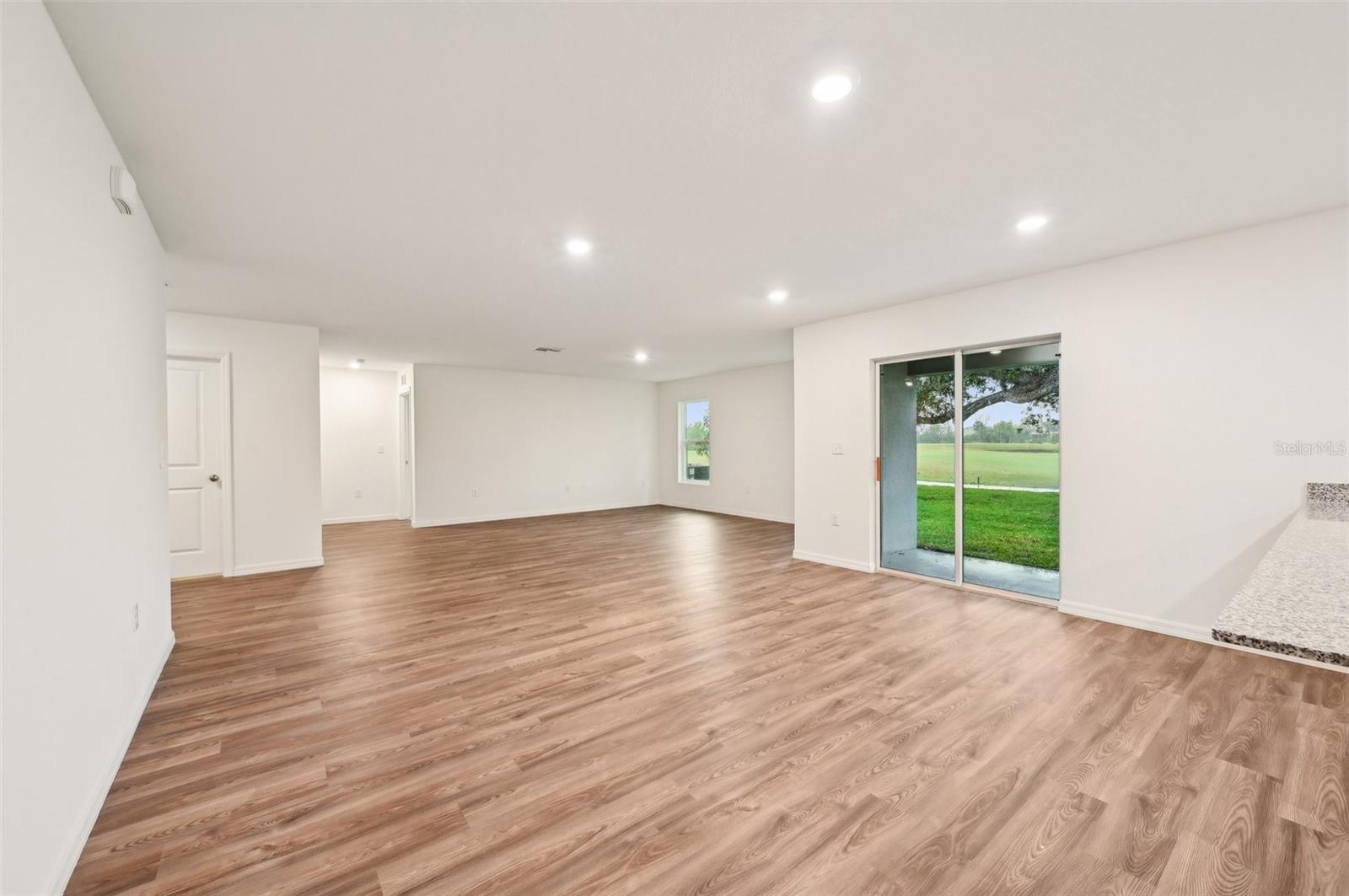 12 Hackberry, Homosassa, FL 34446