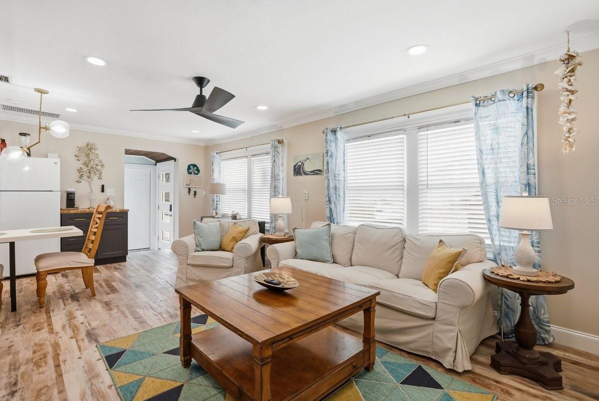 118 92nd, Treasure Island, FL 33706
