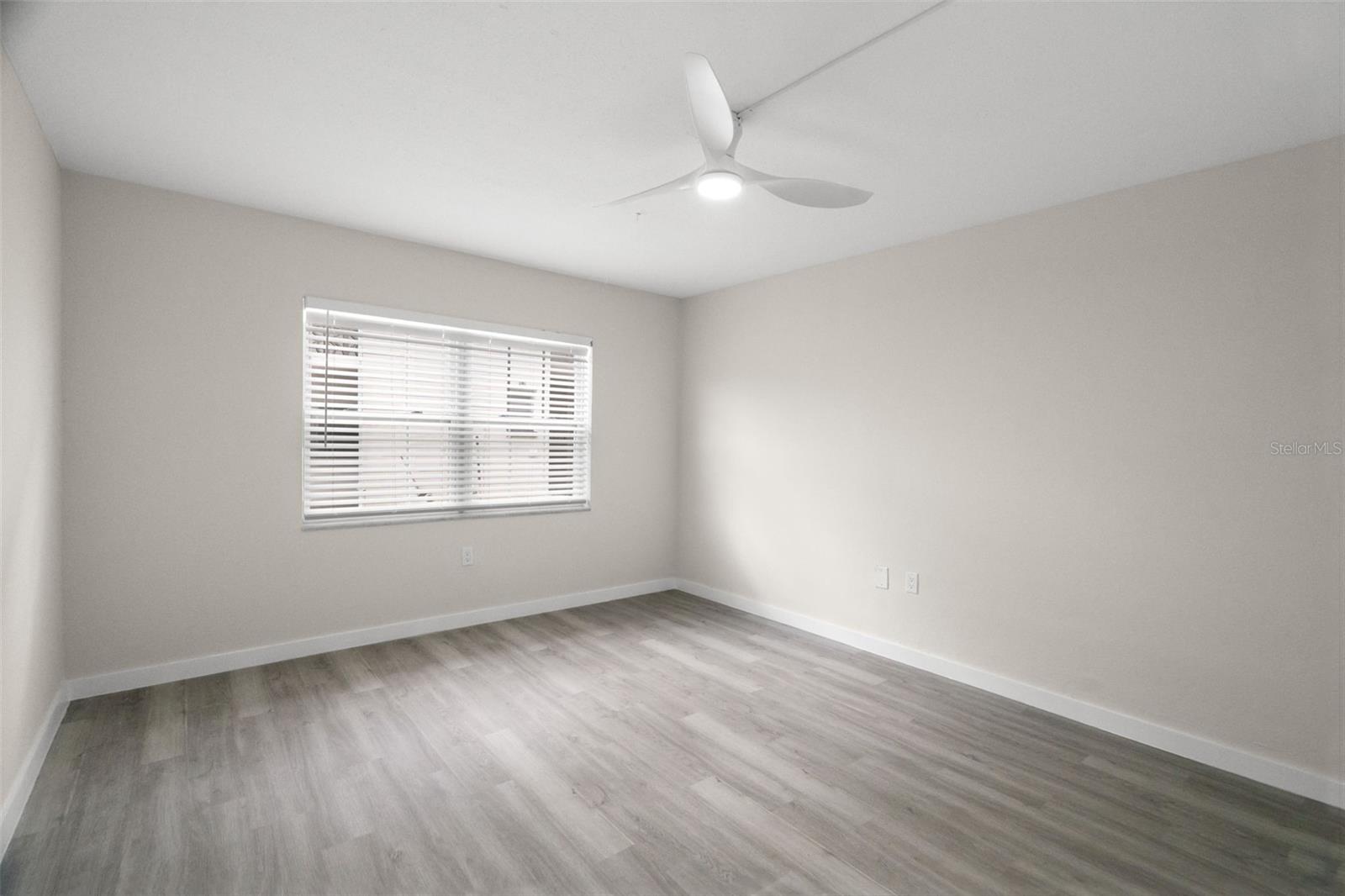 11655 3rd Unit 1, Treasure Island, FL 33706