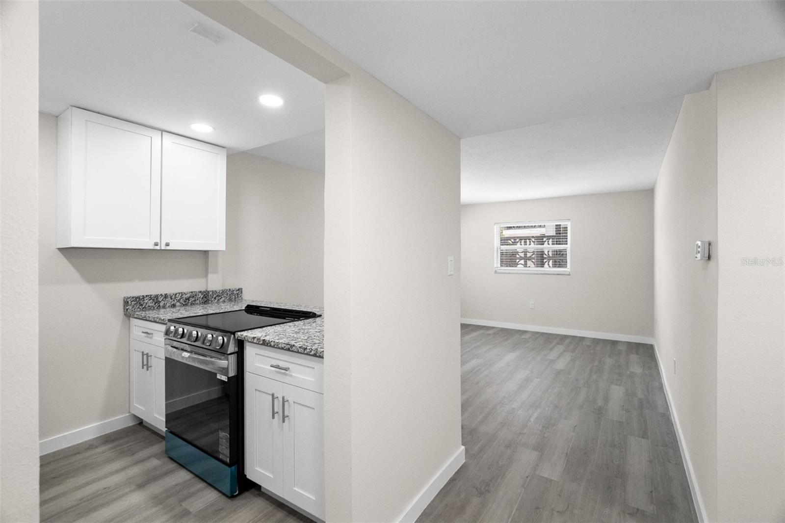 11655 3rd Unit 1, Treasure Island, FL 33706